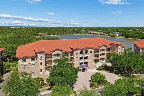 Condominio en venta en Lakewood Ranch, Florida, 3 dormitorios, 163.69 m2 № 2371752 - foto 11