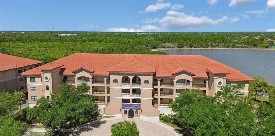 Condominio en Lakewood Ranch, Florida, 3 dormitorios  № 2371752