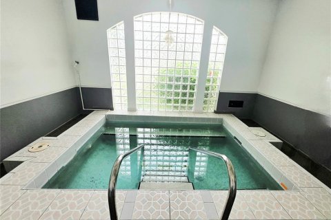 Condo in Bradenton, Florida, 2 bedrooms  № 1843646 - photo 22