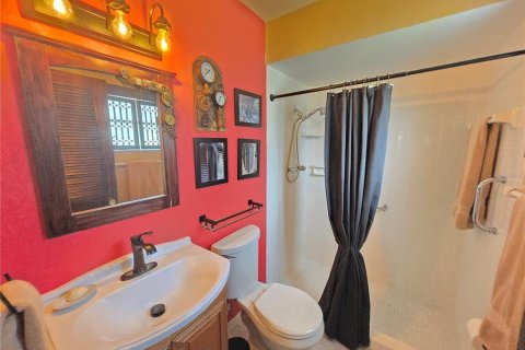Condo in Bradenton, Florida, 2 bedrooms  № 1843646 - photo 14