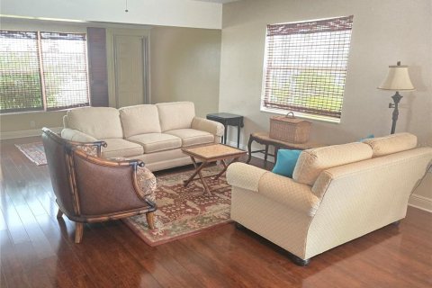 Condo in Bradenton, Florida, 2 bedrooms  № 1843646 - photo 7