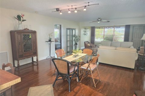 Condo in Bradenton, Florida, 2 bedrooms  № 1843646 - photo 4