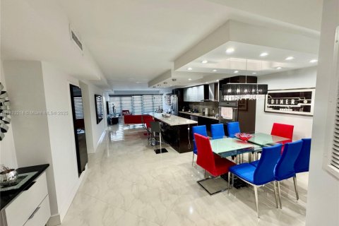 Copropriété à louer à Fort Lauderdale, Floride: 2 chambres, 150.5 m2 № 1957587 - photo 3