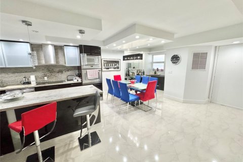 Copropriété à louer à Fort Lauderdale, Floride: 2 chambres, 150.5 m2 № 1957587 - photo 29