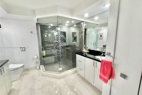 Copropriété à louer à Fort Lauderdale, Floride: 2 chambres, 150.5 m2 № 1957587 - photo 13