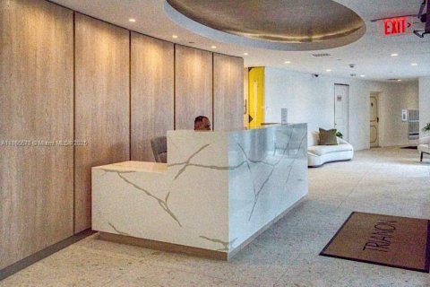 Condo in West Palm Beach, Florida, 2 bedrooms  № 1897507 - photo 30