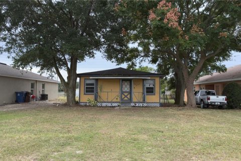 House in Lake Wales, Florida 2 bedrooms, 81.75 sq.m. № 2107024