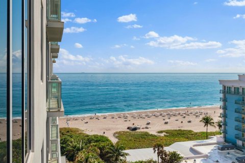 Condo in Riviera Beach, Florida, 3 bedrooms  № 2249554 - photo 12