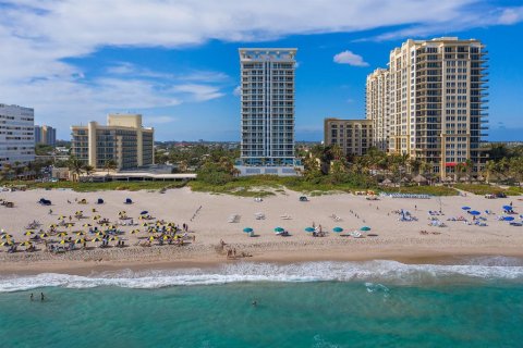 Condo in Riviera Beach, Florida, 3 bedrooms  № 2249554 - photo 2