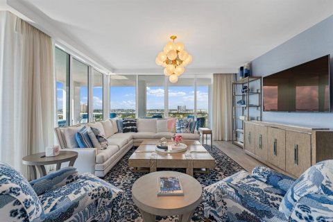 Condo in Riviera Beach, Florida, 3 bedrooms  № 2249554 - photo 4