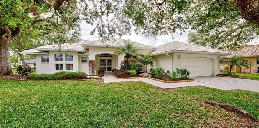House in Venice, Florida 3 bedrooms, 228.26 sq.m. № 1723927