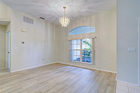 House in Venice, Florida 3 bedrooms, 228.26 sq.m. № 1723927 - photo 9