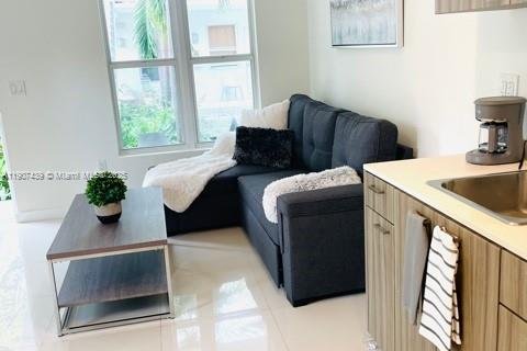 Apartamento en alquiler en Miami Beach, Florida, 1 dormitorio, 44.13 m2 № 1967833 - foto 7