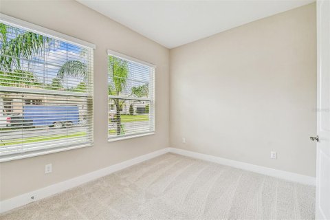 Casa en venta en Wesley Chapel, Florida, 4 dormitorios, 281.96 m2 № 1870935 - foto 25