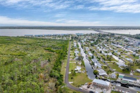 Terreno en venta en Port Charlotte, Florida № 1912296 - foto 12