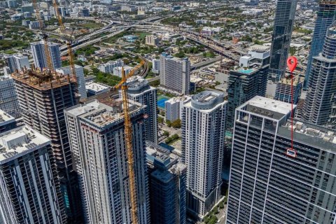 Condo in Miami, Florida  № 2026125 - photo 28