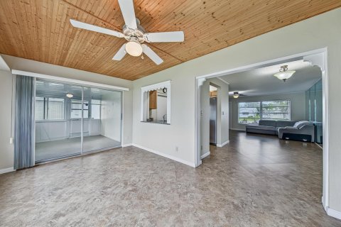 House in Pompano Beach, Florida 2 bedrooms, 97.36 sq.m. № 2190970 - photo 10