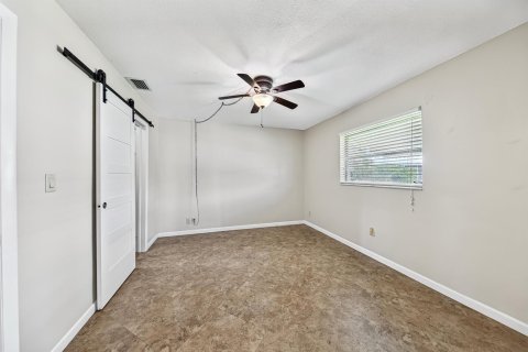 House in Pompano Beach, Florida 2 bedrooms, 97.36 sq.m. № 2190970 - photo 20