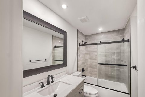 Touwnhouse à vendre à Oakland Park, Floride: 2 chambres, 90.86 m2 № 2078231 - photo 16