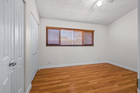 Touwnhouse à vendre à Oakland Park, Floride: 2 chambres, 90.86 m2 № 2078231 - photo 22