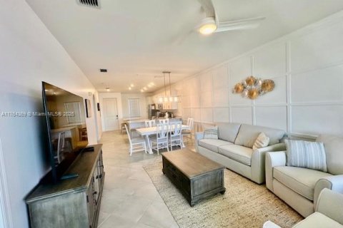 Condo in Ave Maria, Florida, 2 bedrooms  № 1865177 - photo 3