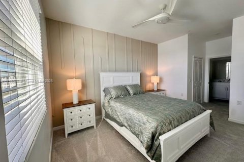 Condo in Ave Maria, Florida, 2 bedrooms  № 1865177 - photo 9
