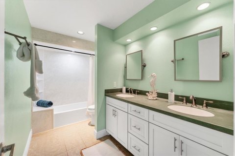 Villa ou maison à vendre à Bradenton, Floride: 6 chambres, 420.75 m2 № 1637506 - photo 27
