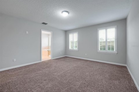 House in Orlando, Florida 4 bedrooms, 178.84 sq.m. № 2414091 - photo 17