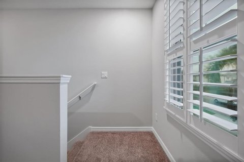 House in Orlando, Florida 4 bedrooms, 178.84 sq.m. № 2414091 - photo 16
