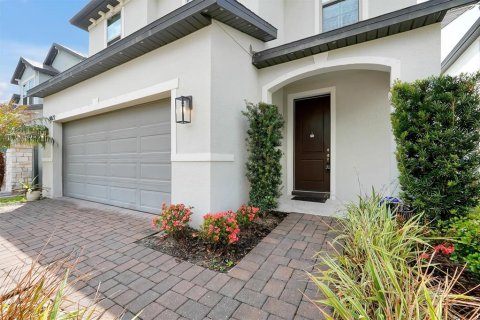 House in Orlando, Florida 4 bedrooms, 178.84 sq.m. № 2414091 - photo 6