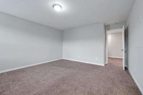 House in Orlando, Florida 4 bedrooms, 178.84 sq.m. № 2414091 - photo 18