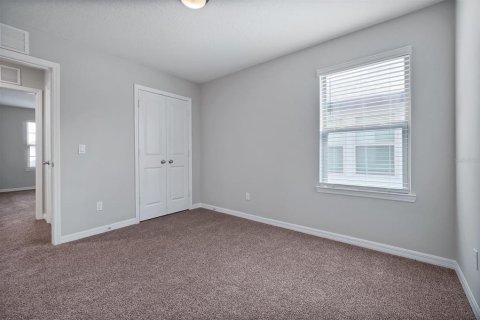 House in Orlando, Florida 4 bedrooms, 178.84 sq.m. № 2414091 - photo 24