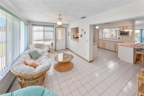 Villa ou maison à vendre à Ponce Inlet, Floride: 3 chambres, 173.08 m2 № 2313233 - photo 12