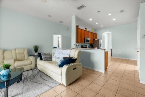 Casa en venta en Apopka, Florida, 4 dormitorios, 187.01 m2 № 1831822 - foto 16