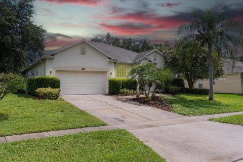 Casa en venta en Apopka, Florida, 4 dormitorios, 187.01 m2 № 1831822 - foto 1
