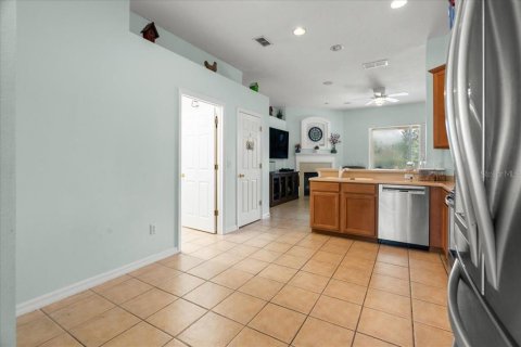 Casa en venta en Apopka, Florida, 4 dormitorios, 187.01 m2 № 1831822 - foto 13