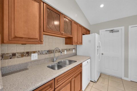 Casa en venta en Port St. Lucie, Florida, 3 dormitorios, 108.88 m2 № 2401395 - foto 10