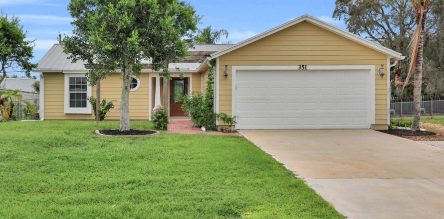 Casa en Port St. Lucie, Florida 3 dormitorios, 108.88 m2 № 2401395