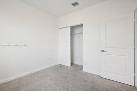 Touwnhouse à vendre à Homestead, Floride: 4 chambres, 127.65 m2 № 2189012 - photo 14