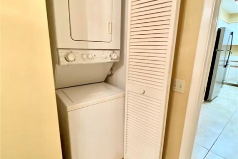 Copropriété à louer à Clearwater, Floride: 1 chambre, 70.61 m2 № 2412572 - photo 5