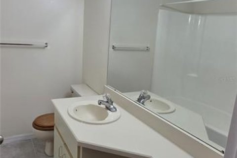 Touwnhouse à louer à Port Orange, Floride: 2 chambres, 117.34 m2 № 2378239 - photo 15