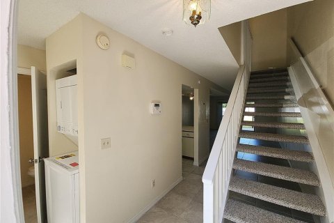 Touwnhouse à louer à Port Orange, Floride: 2 chambres, 117.34 m2 № 2378239 - photo 5