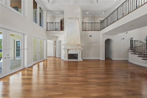 House in Fort Lauderdale, Florida 5 bedrooms, 568 sq.m. № 2075699 - photo 13