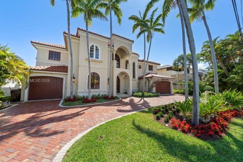 House in Fort Lauderdale, Florida 5 bedrooms, 568 sq.m. № 2075699 - photo 8