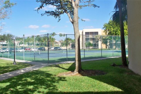 Condo in Miami, Florida, 3 bedrooms  № 1770417 - photo 21