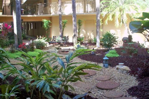 Condo in Miami, Florida, 3 bedrooms  № 1770417 - photo 3