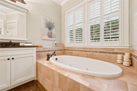 House in Newberry, Florida 4 bedrooms, 408.03 sq.m. № 2224893 - photo 22