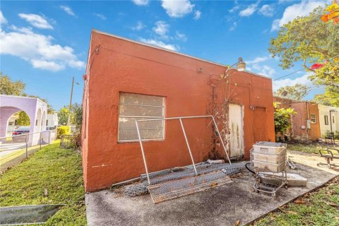 Casa en venta en Miami, Florida, 4 dormitorios, 120.77 m2 № 1578219 - foto 23
