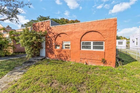 Casa en venta en Miami, Florida, 4 dormitorios, 120.77 m2 № 1578219 - foto 25