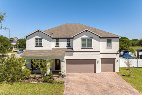 Casa en venta en Ocoee, Florida, 5 dormitorios, 290.13 m2 № 1826688 - foto 1
